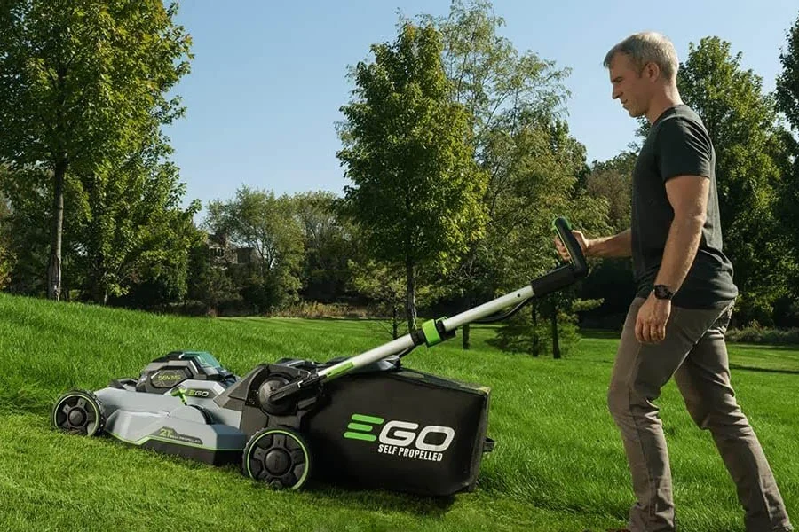 self-propelled lawnmower